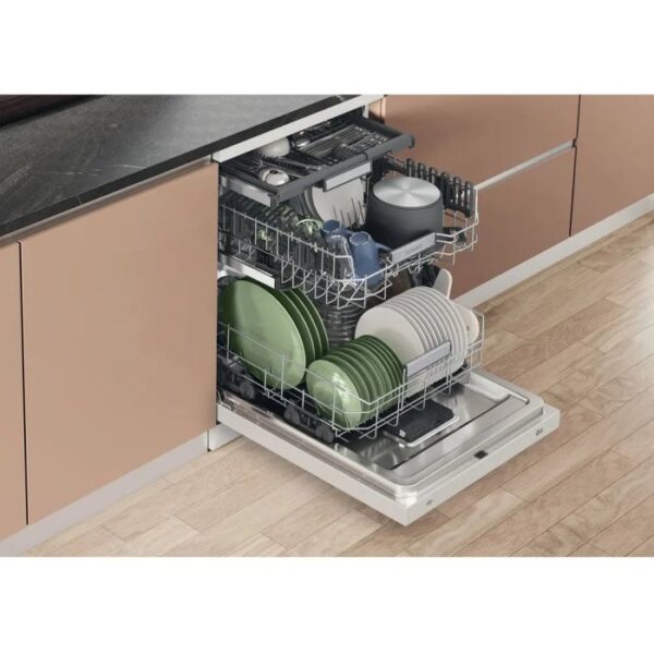 Hotpoint H7FHS41UK Full Size Dishwasher - 15 Place Settings - White - Image 4